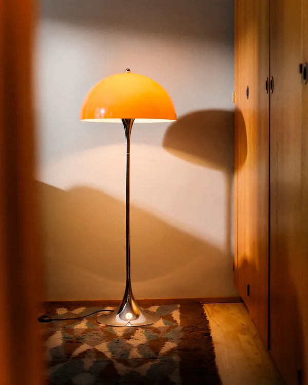 Panthella Gulvlampe 50 cm Opal Orange