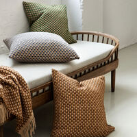 Isak Kudde 60x60 cm Chestnut