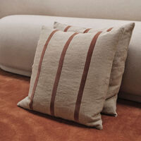 Senti Stripe Pyntepude 50x50 cm Carob Brown