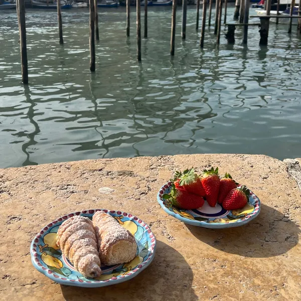 Sorrento Limone Salattallerken 20 cm