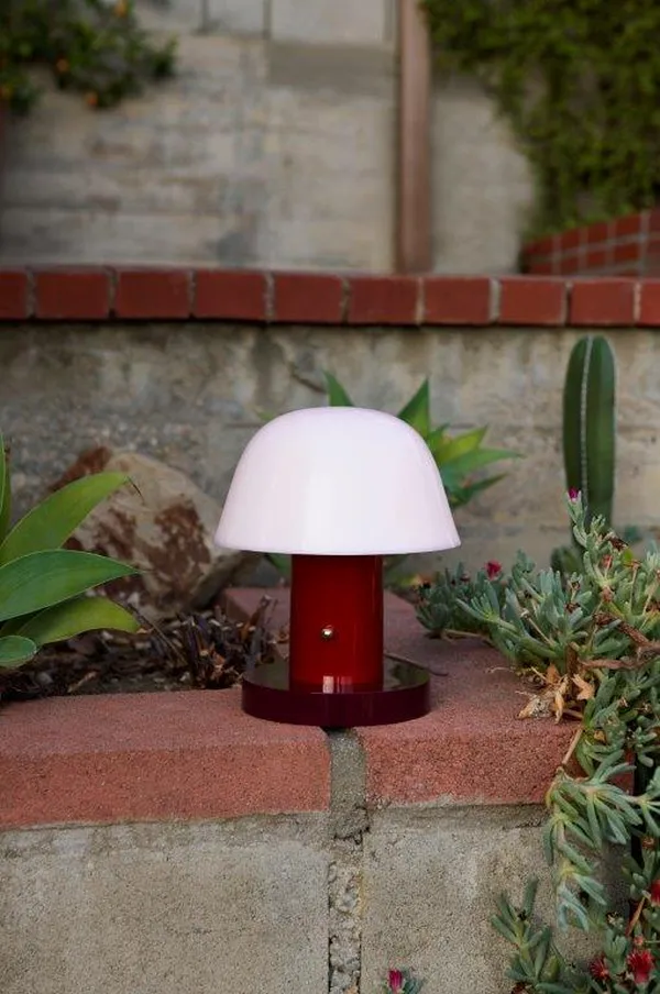 Setago JH27 Bordslampa Portabel Maroon / Grape