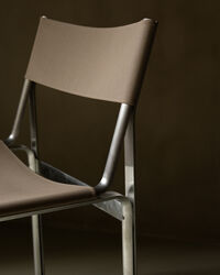 Union Chair Aluminium / Sandstone