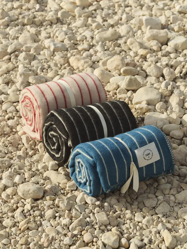 Outdoor Market Throw 130x180 cm Beige With Red Stripe
