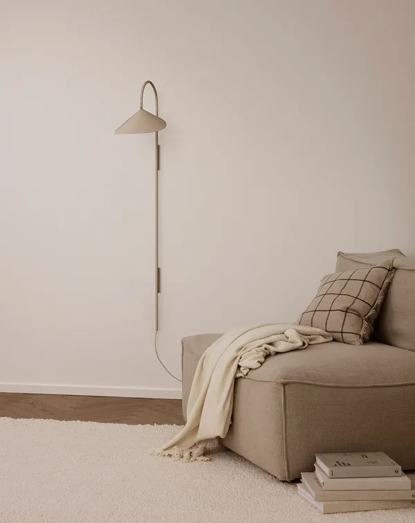 Arum Swivel Vägglampa 127 cm Cashmere