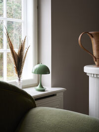Panthella 160 Bordlampe Bærbar V3 Opaque Moss Green