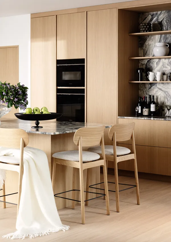 Elephant Barstol Naturlig Ek / Beige breeze