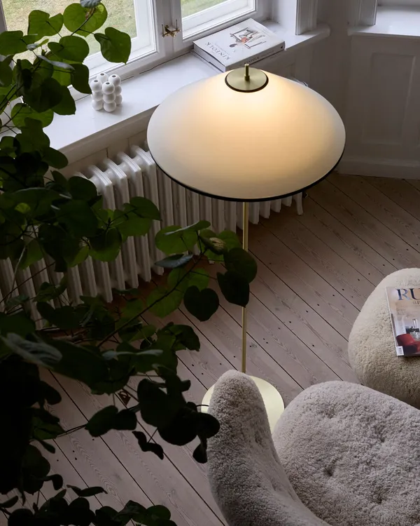 Tafta Gulvlampe Ø52 cm Sort / Off-white