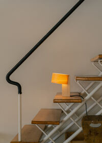 018 Hoop Bordslampa 23 cm