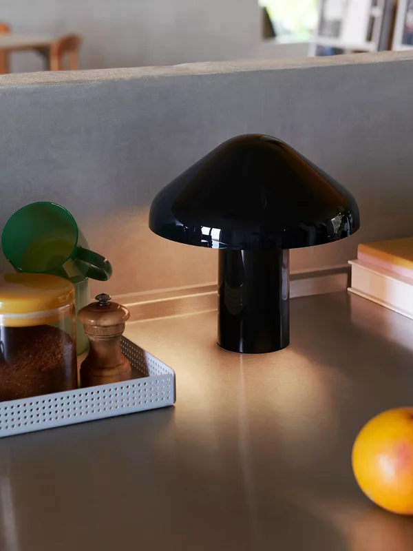 Pao Pöytävalaisin kannettava Soft Black