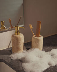 Foam Tandborsthållare Cream