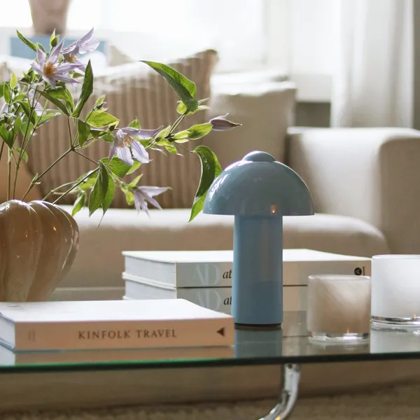 Buddy Bordlampe Bærbar Lyseblå