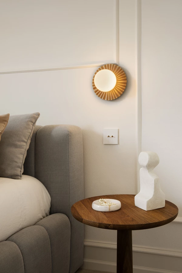 Liila Muuse Væg-/Loftslampe 200 mm Nordic Gold / Opal