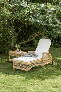 Susy Sidobord Outdoor Natur