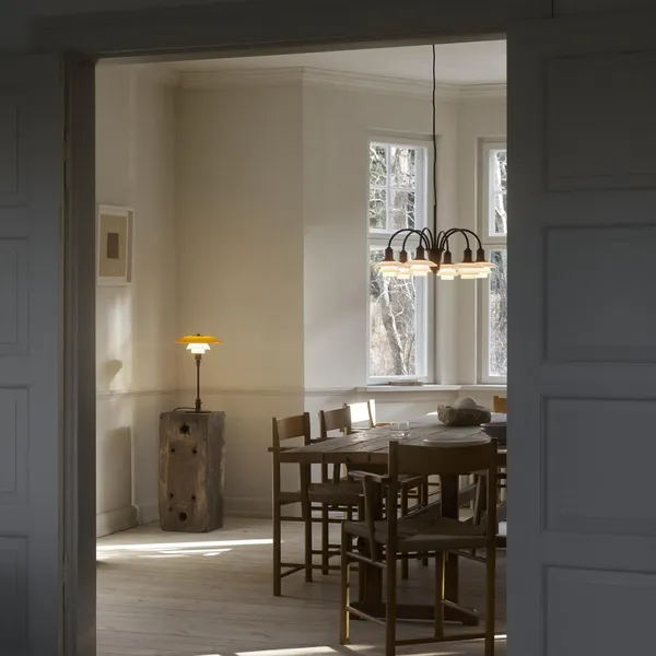 PH 1/1 Lysekrone Med 6 Armer Centenary Edition Aged Brass / Dusty Terracotta