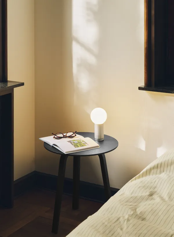 Turn On Bordlampe Aluminium