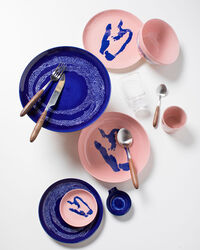 Feast Deep Plate 22 cm Pink / Blue