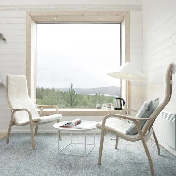 Lamino Fåtölj Med Fotpall Fårskinn Espresso / Lackad Bok
