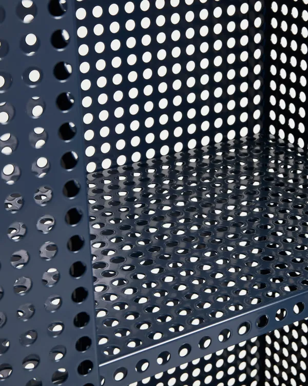 Perforated Skåp Stor Steel Blue