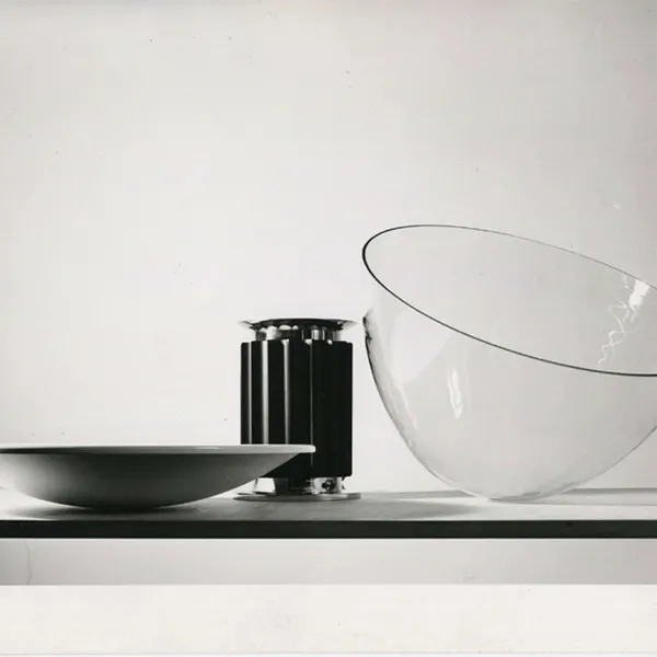Taccia Small Bordlampe Sort