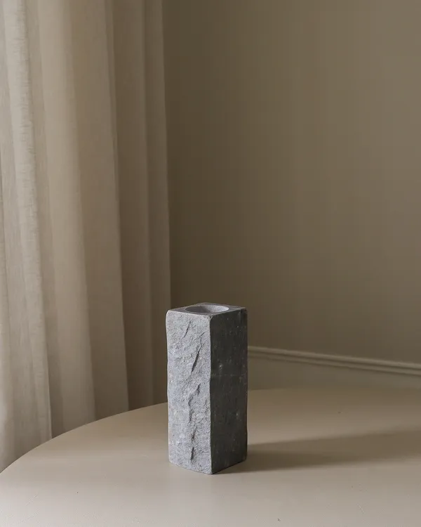 Edge Vas Small Grey Cartier