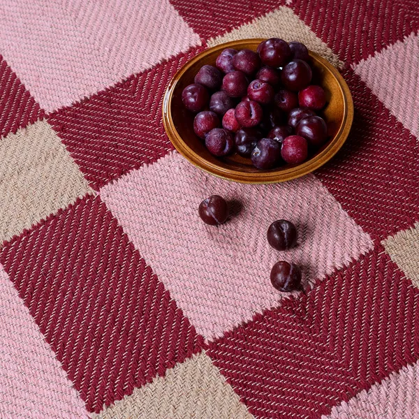 Evelina Kroon Matto 140x200 cm Plum Punch