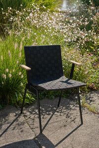 Ville AV34 Lepotuoli Warm Black