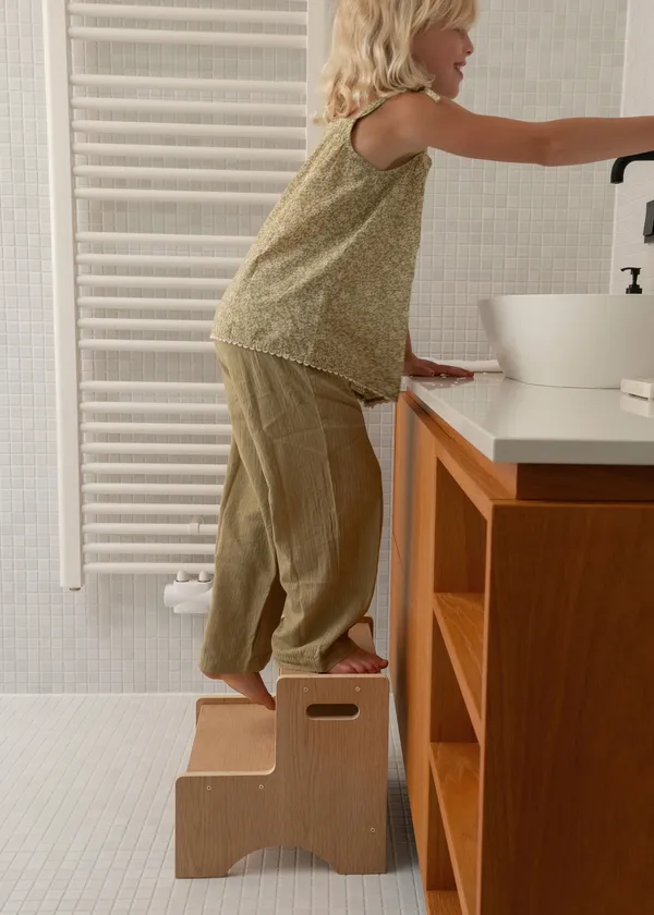 Step Up Porrasjakkara Tammi