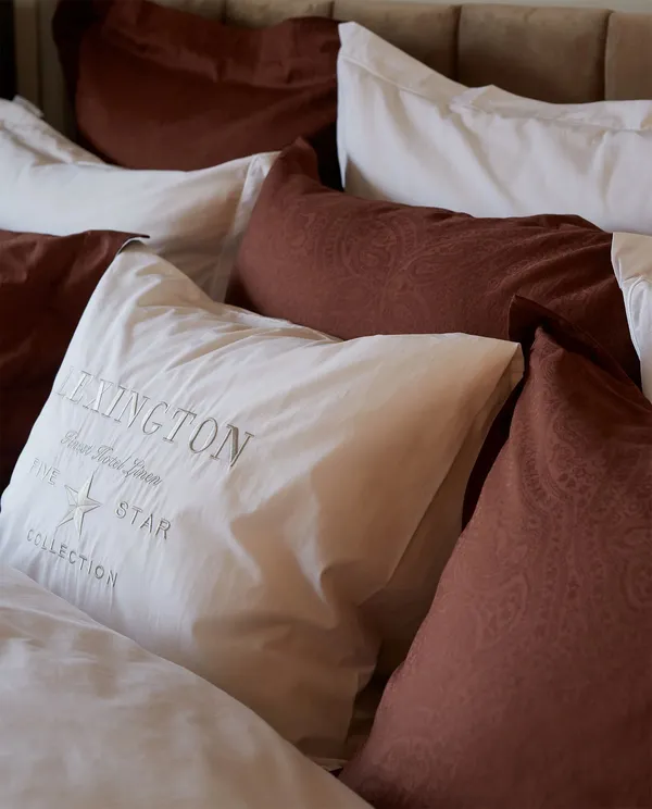 Hotel Embroidery Pillowcase 50x60 cm White/Beige