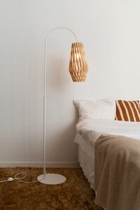 Signature 20/42 Gulvlampe Birk