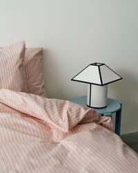 Ava Pyramid Bordlampe 29 cm
