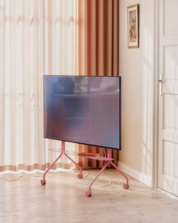 Moon Rollin' Tv-Stativ Bubble Gum