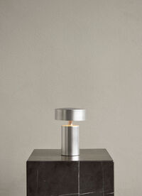 Column Bordslampa Portabel Ø12 cm Aluminium