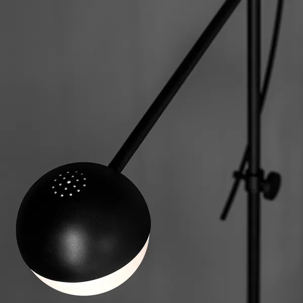 Balancer Golvlampa Svart