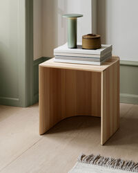 Taburet Sidobord / Pall Pine