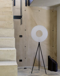 Iris Tripod Golvlampa 60 cm Vit