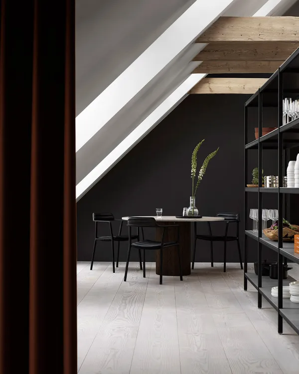 494 Cabin Table Ø130 cm Grey Marble / Dark Oak
