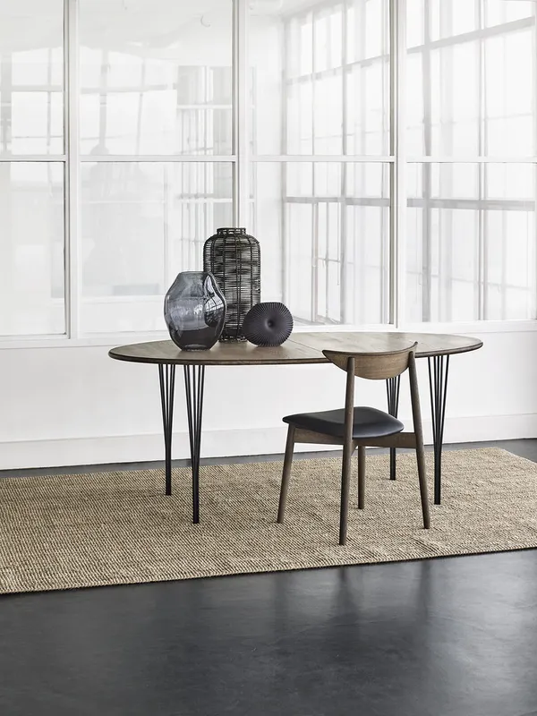 Symphony Spisestol Black Leather Sete Mørkoljet Eik