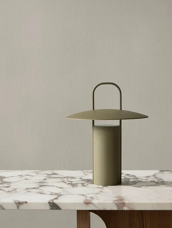 Ray Bordslampa Portabel Dusty Green
