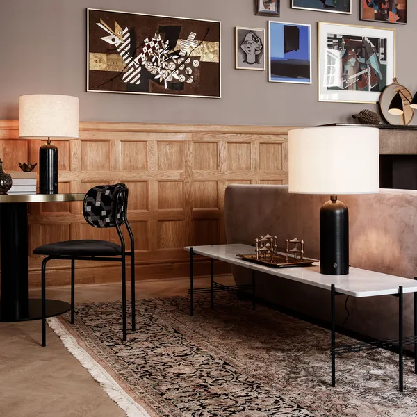 Gravity Bordlampe Stor Sort Marmor / Canvas