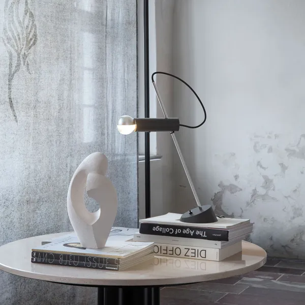 Model 566 Bordlampe Sort