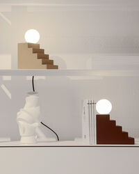 Stair Bordlampe Rød
