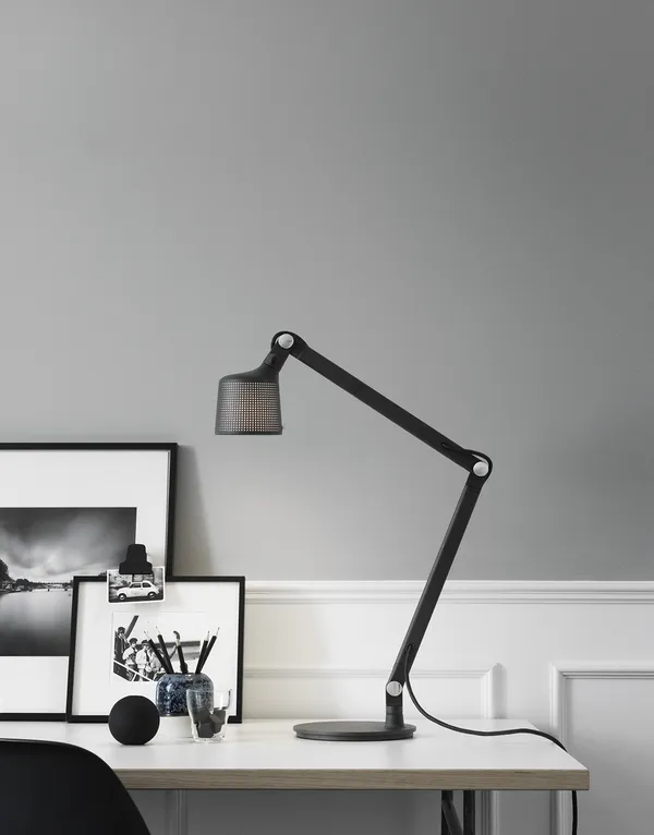 Vipp 521 Table Lamp Black
