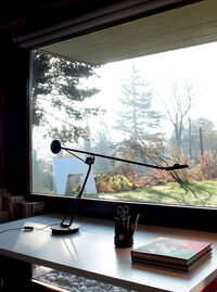 Aaro Bordlampe Sort