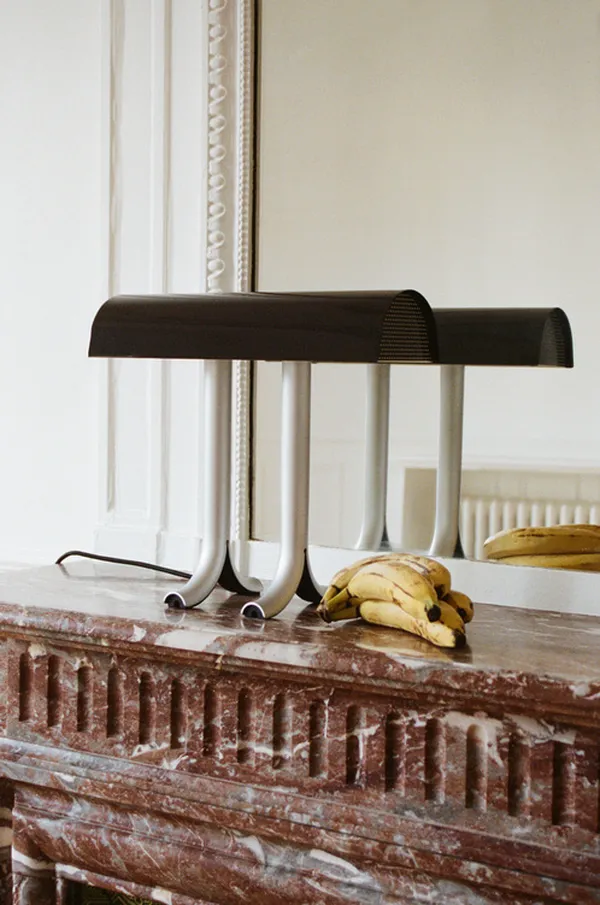 Anagram Bordlampe Iron Black
