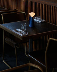 Mantle Portabel Lampa Cobalt Blue