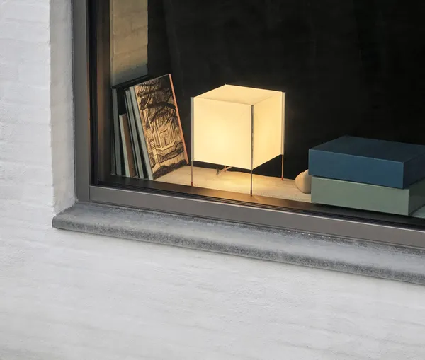 Paper Cube Bordslampa Vit