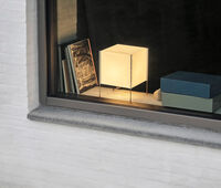 Paper Cube Bordslampa Vit