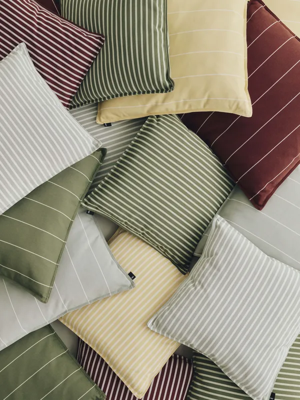 Terrazza Cushion 60x60 cm Terracotta narrow stripe