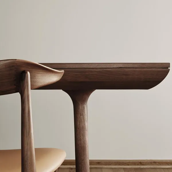 Cow Horn Stol Sort / Olieret Valnød