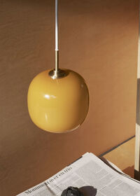 VL45 Radiohus Pendel 175 mm Messing / Glossy Amber